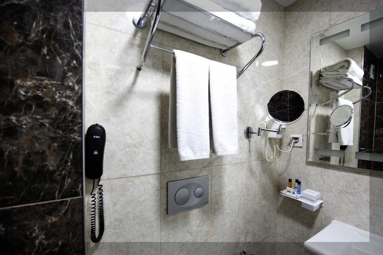 Manhattan Hotel アンカラ エクステリア 写真
